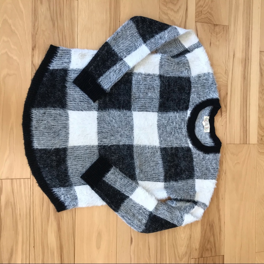 Black & White Checkered Sweater